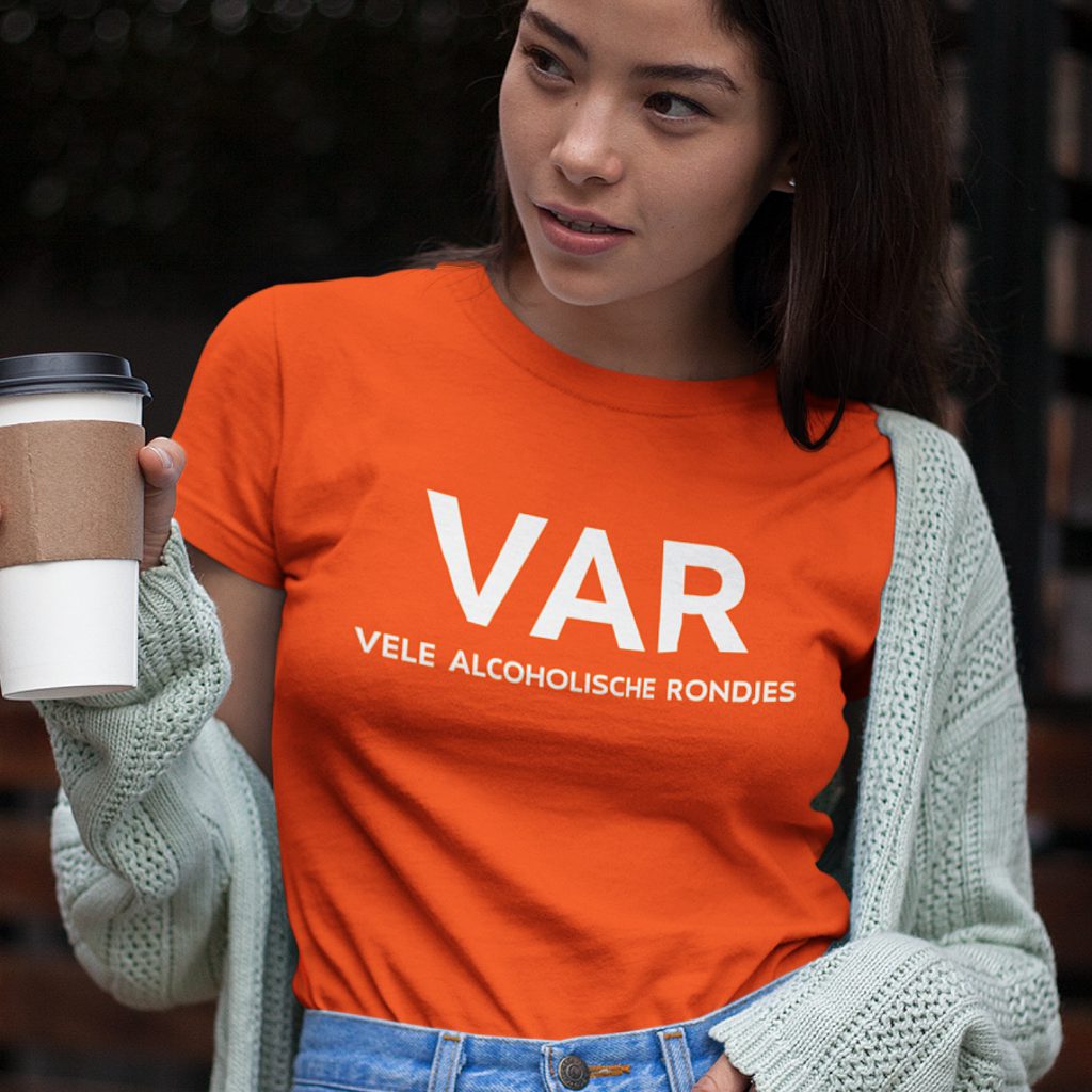 Oranje WK EK T-shirt VAR Vele Alcoholische Rondjes Dames